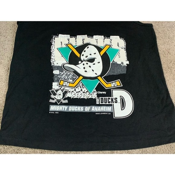 Vintage 1993 Anaheim Mighty Ducks NHL 90s Tank Top Magic Johnson T’s Mens L New - Picture 3 of 14